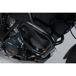Protecciones laterales de motor Negro. KTM 1050/1090 Adv, 1290 SAdv S.