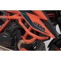 Protecciones laterales de motor Naranja. KTM 1290 Super Duke R / EVO (19-).