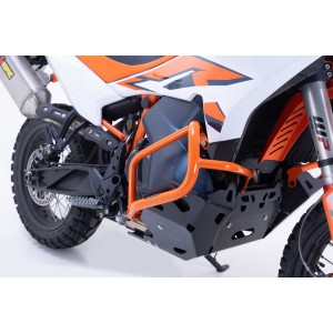 Protecciones laterales de motor Naranja. KTM 790 Adv (23-), 890 Adv/R (22-).