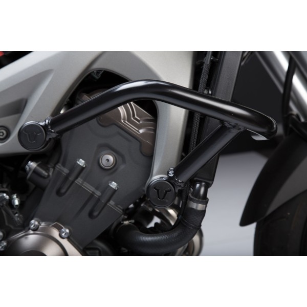Protecciones laterales de motor Negro. Yamaha MT-09/Tracer, XSR900/Abar.