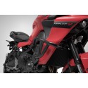 Protecciones laterales de motor Negro. Yamaha Tracer 9 / GT (20-) / GT+ (22-).