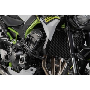 Protecciones laterales de motor Negro. Kawasaki Z900 (16-).
