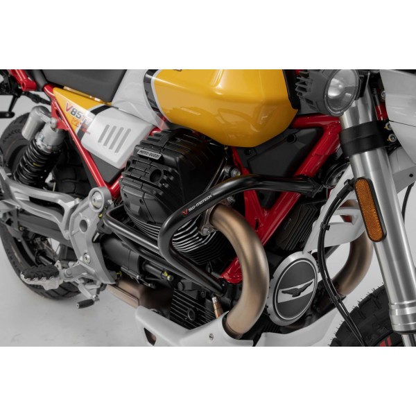 Protecciones laterales de motor Negro. Moto Guzzi V85 TT/Travel/Strada (19-).