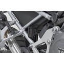 Protector del contenedor del líquido de freno Negro. Modelos Triumph Tiger 1200 (22-).