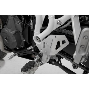 Protector de talón izquierdo Negro. Triumph Tiger 900/GT/Rally/Pro (19-23).