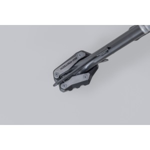 Extensión para caballete lateral Negro/Plateado. Suzuki GSX-S10000GX (23-).