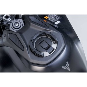 Anillo de depósito PRO Negro. Yamaha MT-09 (23-).