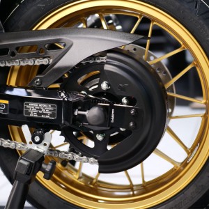 KAWASAKI Z900RS a partir de 2018 - Protector de cadena Negro