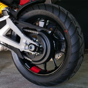 DUCATI MULTISTRADA 1260 ENDURO de 2019 a 2020 - Protector de cadena Negro