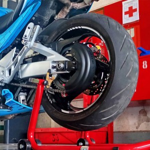 SUZUKI GSR 600 - Protector de cadena Negro