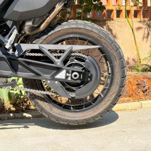 ZONTES 703 F a partir de 2025 - Protector de cadena Negro