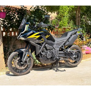 ZONTES 703 F a partir de 2025 - Protector de cadena Negro