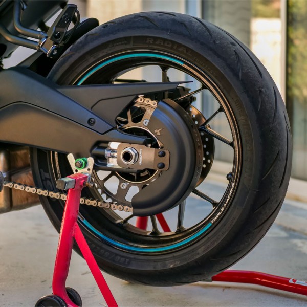 CFMOTO 675SR-R a partir de 2024 - Protector de cadena Negro