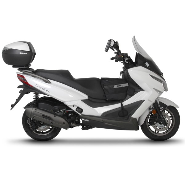 FIJACION PARA MALETA SUPERIOR KYMCO GRAND DINK 125/300ABS