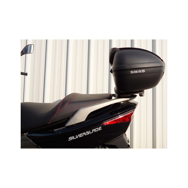 FIJACION PARA MALETA SUPERIOR KEEWAY SILVERBLADE 125