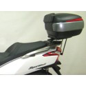 FIJACION PARA MALETA SUPERIOR KYMCO DOWNTOWN 125