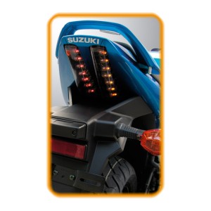 Piloto trasero blanco de leds con intermitentes integrados Ermax 910401068