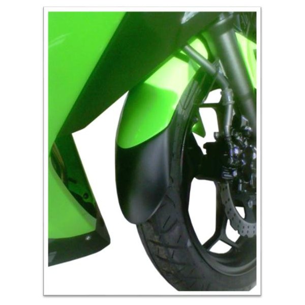 Alargador de guardabarros delantero Ermax 710318085