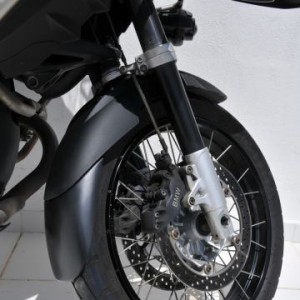 Alargador de guardabarros delantero Ermax 711018025