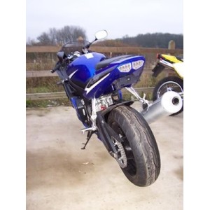 Soporte de matrícula LP0002BK Luz de matrícula incluida R&G LP0002BK