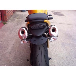 Soporte de matrícula LP0014BK Luz de matrícula incluida R&G LP0014BK