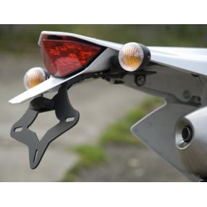 Soporte de matrícula LP0128BK Luz de matrícula incluida R&G LP0128BK