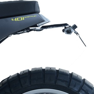 Soporte de matrícula LP0250BK Luz de matrícula incluida R&G LP0250BK