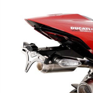 Soporte de matrícula  R&G LP0399BK