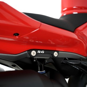 Eliminador de estriberas de pasajero Pareja R&G BLP0149BK