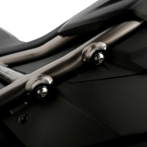 Eliminador de estriberas de pasajero Pareja R&G BLP0151BK