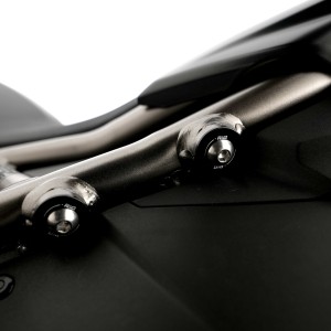 Eliminador de estriberas de pasajero Pareja R&G BLP0151BK