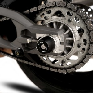 Protector de basculante  R&G SP0118BK