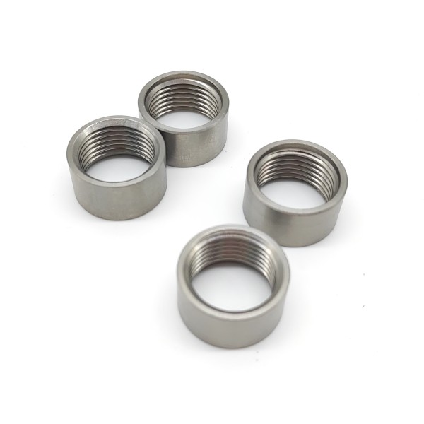 Rosca Sonda Lambda Titanio base curva 12mm M18×1,5/D21,8×12  Akrapovic P-LBTR