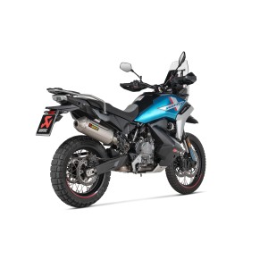 Silenciosos Slip-on  Akrapovic S-CF8SO3-HFTT