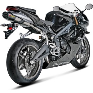 Silenciosos Slip-on. Homologado  Akrapovic S-T675SO3-HACT