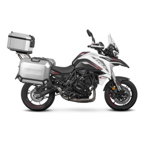 FIJACION PARA MALETA SUPERIOR BENELLI TRK 702/TRK 702 X