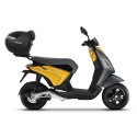 FIJACION PARA MALETA SUPERIOR PIAGGIO ONE ELECTRICA