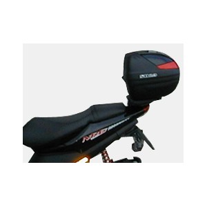 FIJACION PARA MALETA SUPERIOR PIAGGIO NRG ENERGY 50