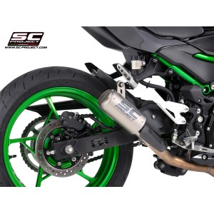 SC Project para KAWASAKI Z500 (2024 - 2026) - Escape CR-T titanio, con malla antipiedras