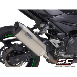SC Project para KAWASAKI Z400 (2019 - 2020) - Escape SC1-M titanio