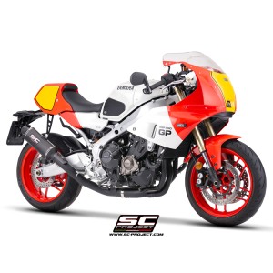 SC Project para YAMAHA XSR900 GP (2024 - 2026) - Línea de escape completa 3-1 acero inoxidable, con escape Oval R60 carbono, neg