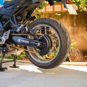 YAMAHA Tracer 9 a partir de 2021 - Protector de cadena Negro