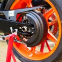 KTM 990 ADVENTURE - Protector de cadena Negro