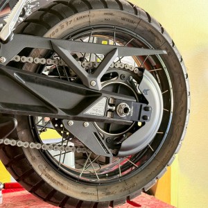 ZONTES 703 F a partir de 2025 - Protector de cadena Negro