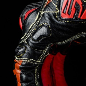 GUANTES FIVE RFX RACE V2 NEGRO / ROJO