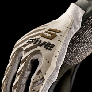 GUANTES FIVE TFX5 GRIS / AZUL / ROJO