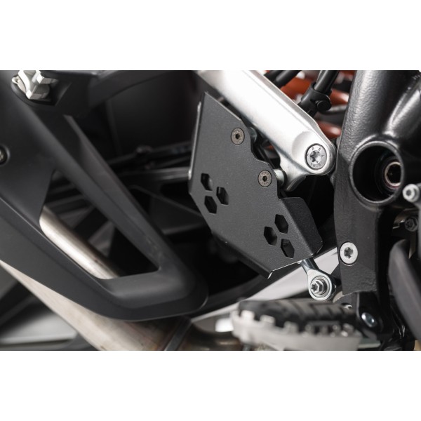 Protección para bomba de freno Negro. KTM 1050/1090/1190/1290 Adventure.