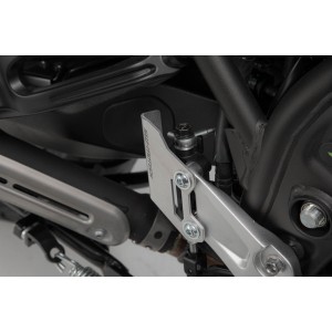 Protección para bomba de freno Plateado. Modelos Yamaha Ténéré 700 (19-).