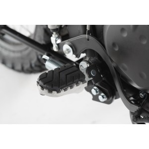 Kit reposapiés ION Kawasaki KLR 650 (01-18).