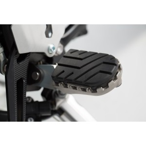 Kit reposapiés ION Triumph Tiger 800/ 900/ 1200, Scrambler 1200.